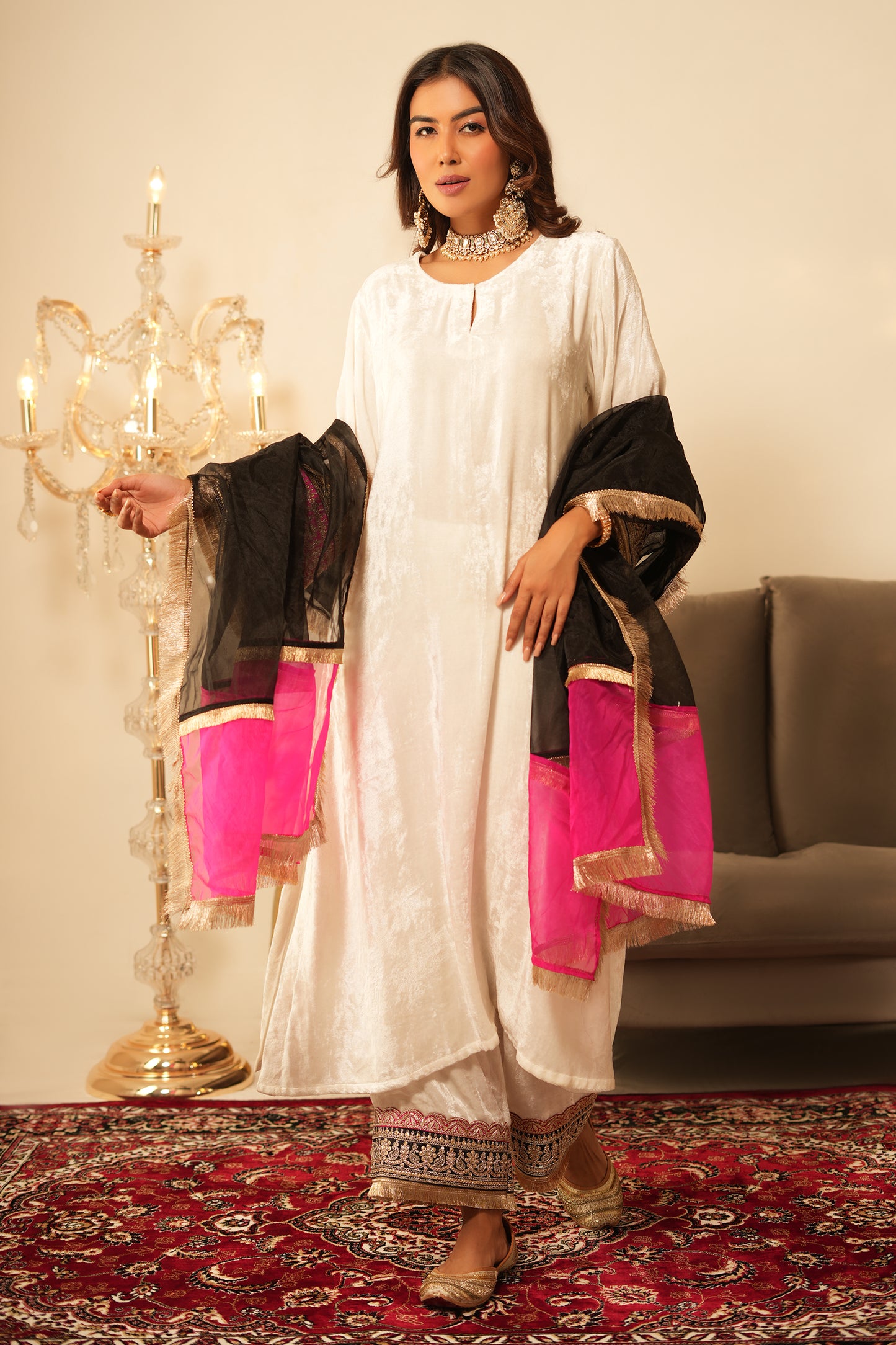 SHAB IVORY VELVET SET