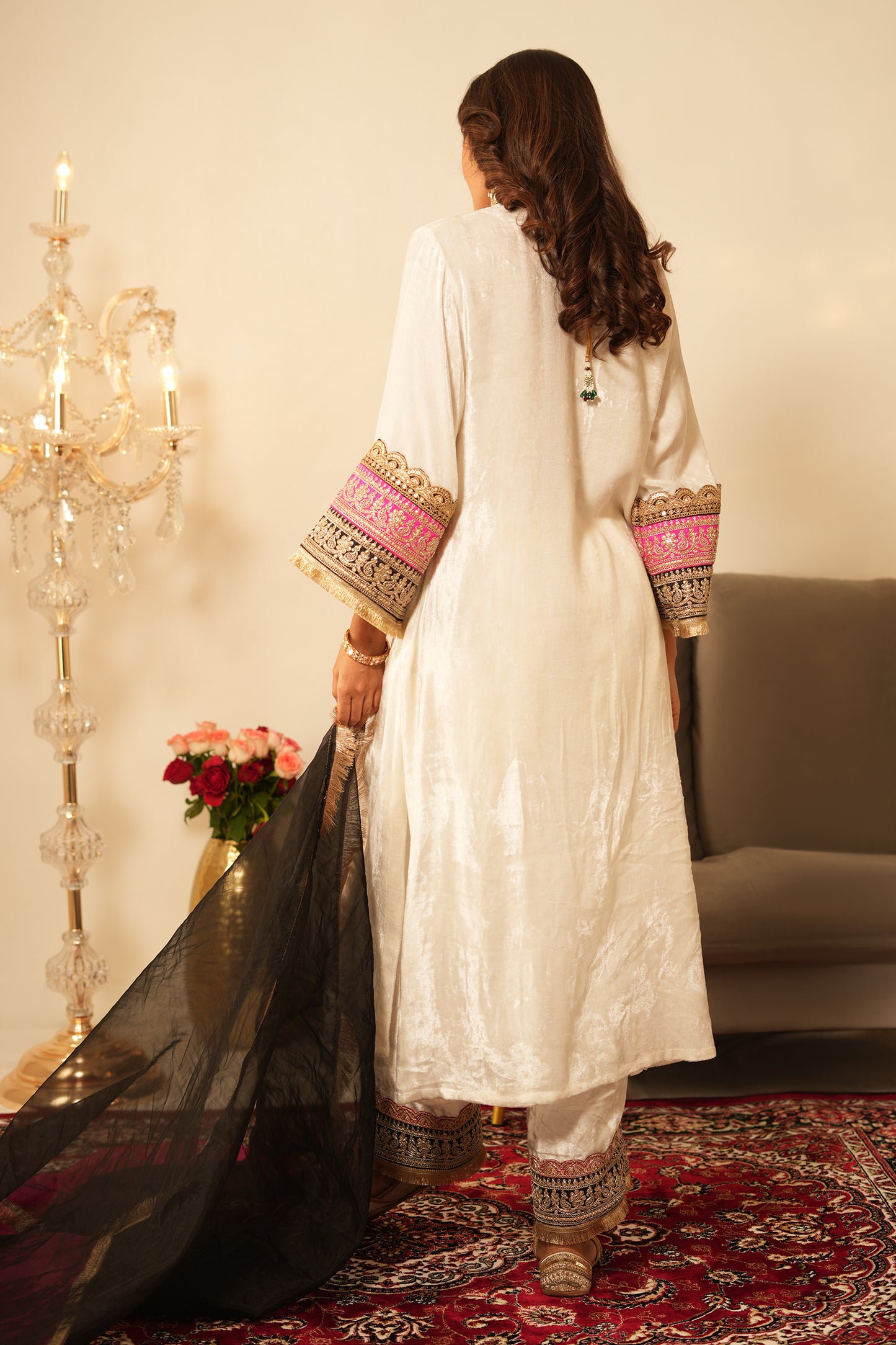 SHAB IVORY VELVET SET
